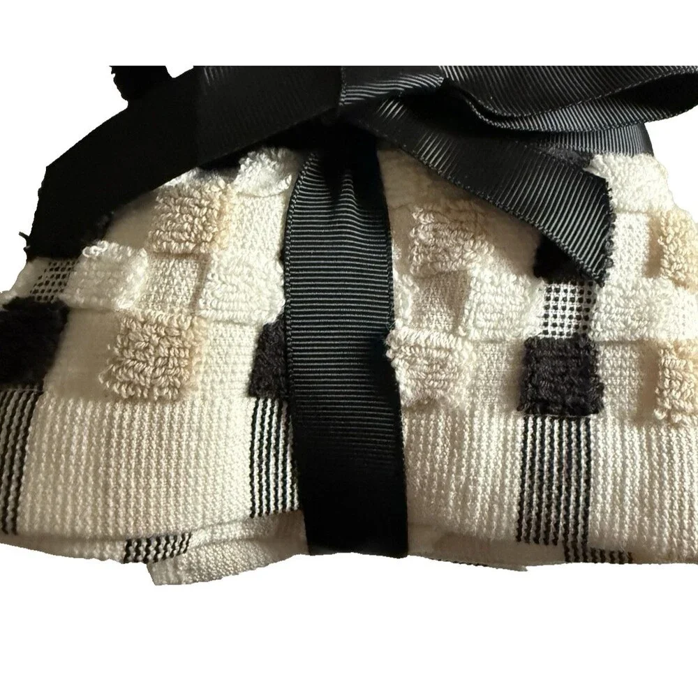 DKNY Facecloths Washcloths Set of 4 Black Beige White Check 100% Cotton Soft